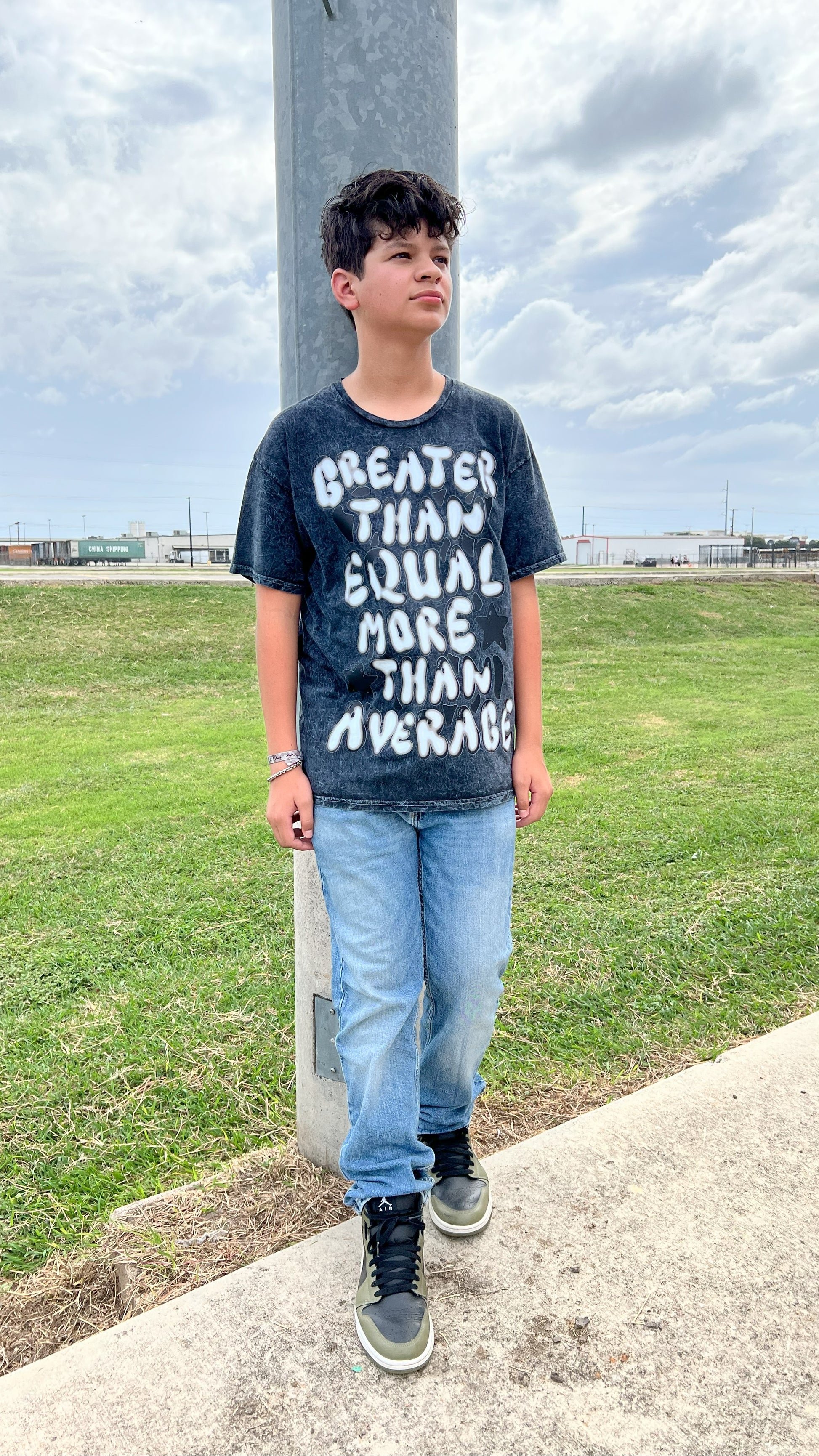 Greater Than Equal | Distressed Black